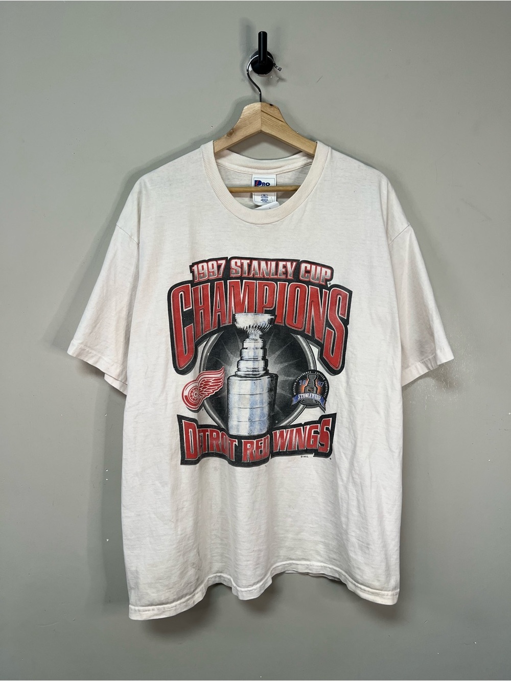 Vintage 1997 Detroit Red Wings Stanley Cup Shirt